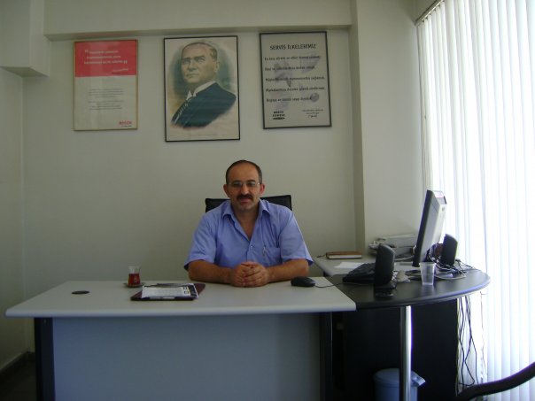 6735_1054813785352_7563579_n (1)