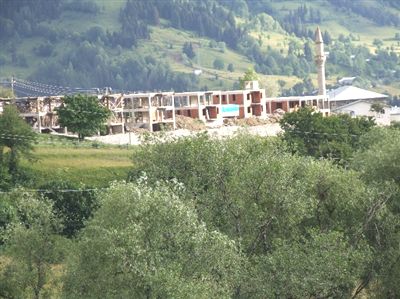 turkiye-nin-ilk-sokak-tipi-yaslilar-yasam-mer-4891179_400